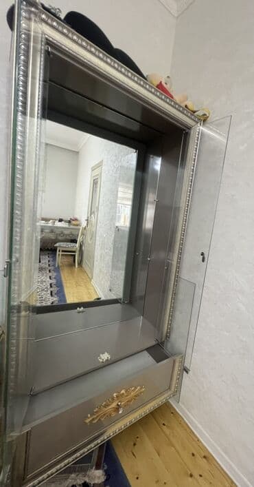 Ticarət tərəziləri: Şüşəli dolab vitrini, Yeni, Ünvandan götürmə, Ödənişli çatdırılma — 3