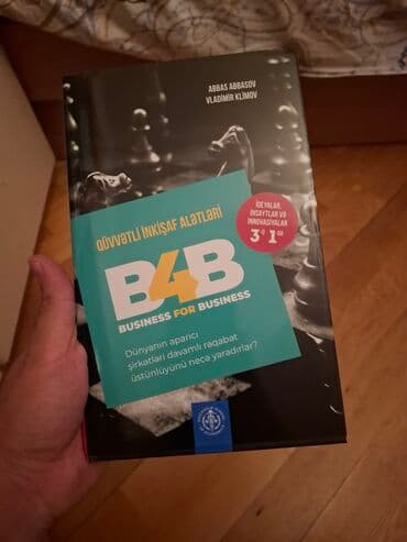 əsər: Bu kitab Yuval Noah Hararinin “21-ci Əsr üçün 21 Dərs” əsəridir — 4