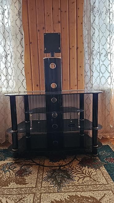 su çeneri: Düz TV altlığı, Polkalı, Şüşəli — 4