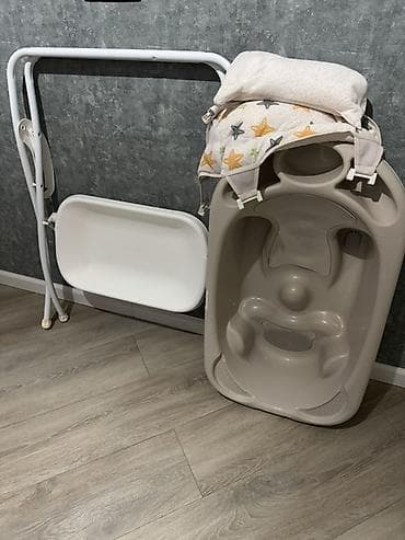 hamam ref: İtaliya istehsalı CAM (Il Mondo del Bambino) körpə vannası və stendi — 6