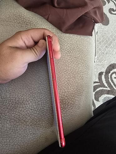 ipad pro 12: IPhone 7 Plus, Qırmızı, Barmaq izi — 6
