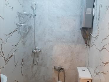 zigda kiraye menzil: 1 otaqlı təmirli,əşyalı mənzil. Ayrica girişi — 8