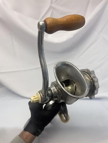 kabab sekilleri: Ət çəkən maşın Yeni — 3