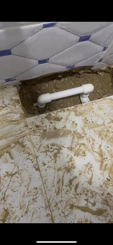 blok qapilari: Xidmət: Su sızmasının aşkarlanması və boru xəttinin təmiri Təsvir: - — 3