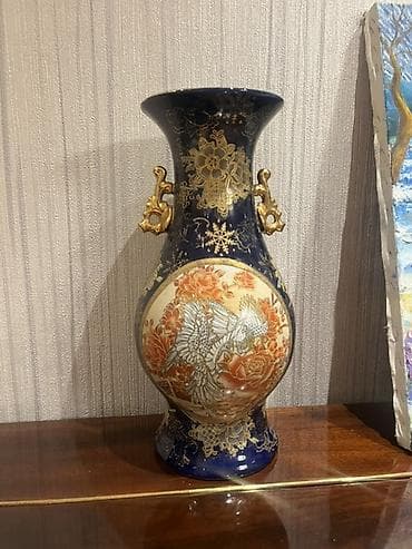 Digər ev dekoru: Bir vaza, Keramika — 1