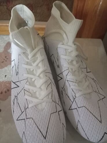 adidas kişi: Məhsul: Futbol butsası (ağ rəng) - Rəng: Tam ağ, üzərində qara — 2