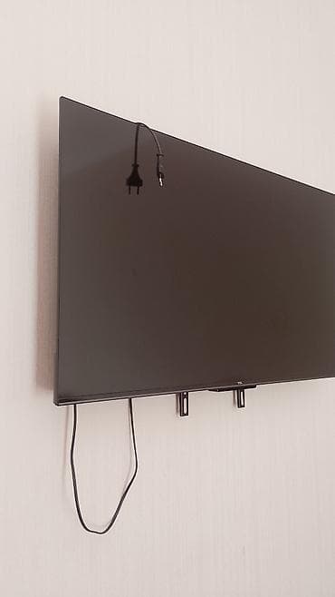 TCL divar tipli LED televizor - Ekran: təxmini 40–50 düym arası