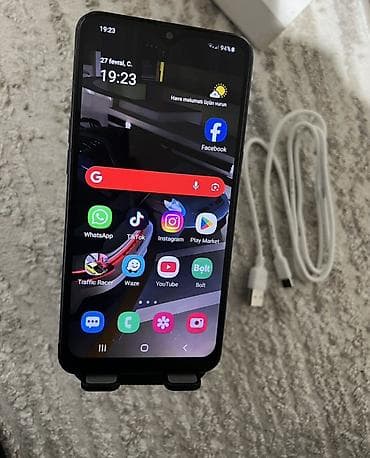 samsung telfonları: Samsung Galaxy A10s, 32 GB, rəng - Qara, Barmaq izi — 10