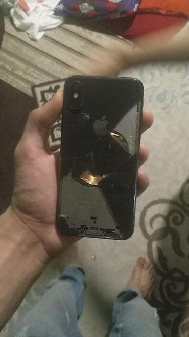 2 ci el tv: IPhone Xs, 64 GB — 7