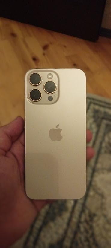 IPhone 16 Pro Max, 256 GB, Desert Titanium — 4