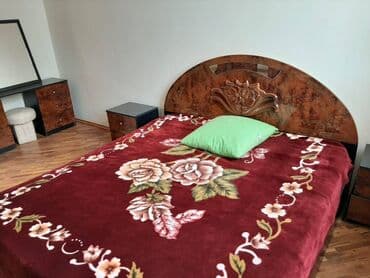 kirayə ev ayliq: Sahil işəri şəhər metrosunun yaxınlığında(Torqovuda) 4 mertebəli — 4