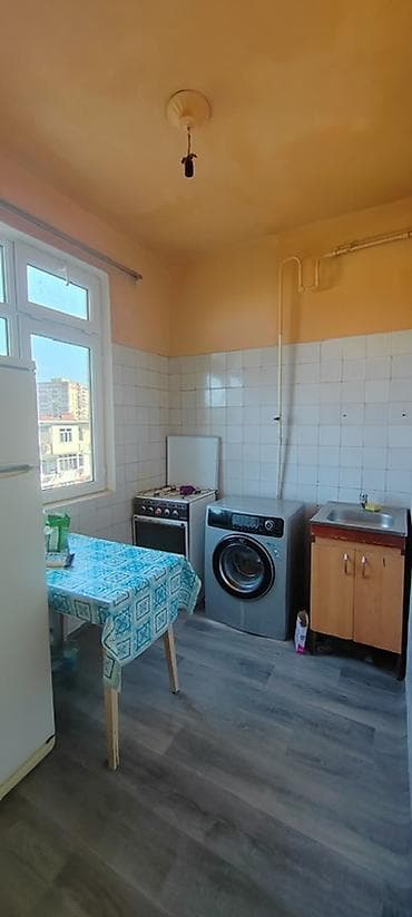 kire ev: 1 otaqlı mənzil – işıqlı və səliqəli planlama - Geniş zal: böyük — 4