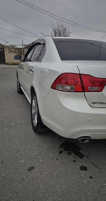 iso oturacaq: Kia Optima: 2.7 l | 2008 il Sedan — 8