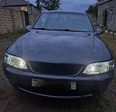 maşın satısı: Opel Vectra: 2 l | 2000 il 175000 km Sedan — 1