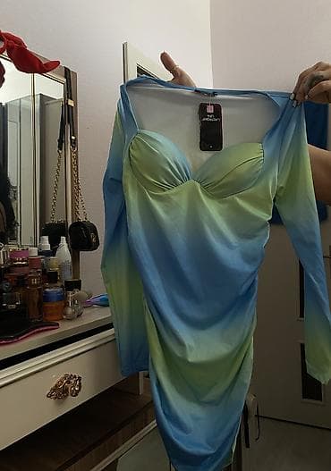 baliq donlar: Geyinilmeyib strec 18 azn — 2