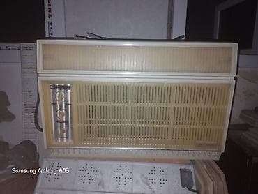 televizor sharp aquos: Köhnə tip pəncərə tipli kondisioner - Korpus: krem rəngli plastik ön — 1