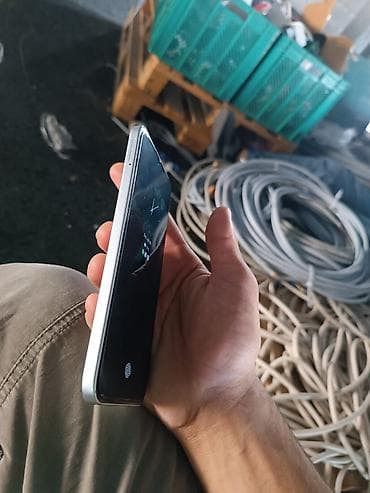 xiaomi not 10 s: Infinix Hot 60 Pro, rəng - Gümüşü, Sensor — 3