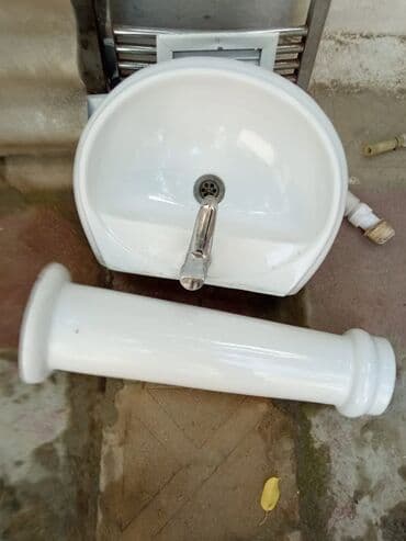 раковина под стиральную машину: Unitaz və umivalnik — 1