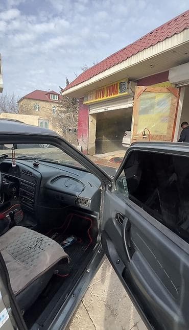 VAZ (LADA) Samara: 1.7 l | 2012 il 127 km Sedan — 2