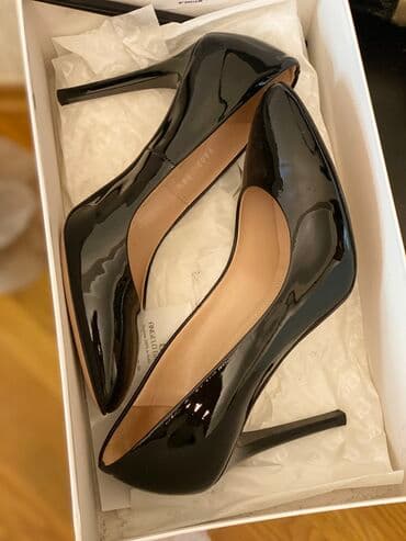 Digər ayaqqabılar: Tuflilər, Ölçü: 36.5, rəng - Qara, Yeni — 1