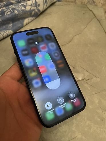 macbook 14: IPhone 15, 128 GB, Qara, Simsiz şarj, Face ID, Sənədlərlə — 2