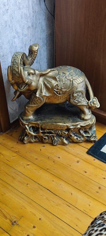 bmw 7 серия 730i at: Fil statuyasi — 2