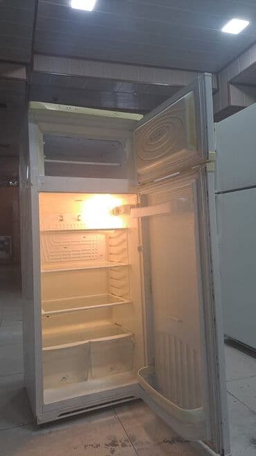 talberg soyuducu: 2 qapılı Nord Soyuducu Satılır, rəng - Ağ, Təkərli — 2