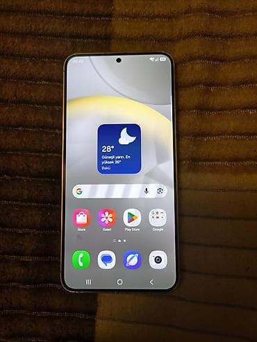 1 tr harddisk: Samsung Galaxy S24+, 256 GB, rəng - Ağ — 2