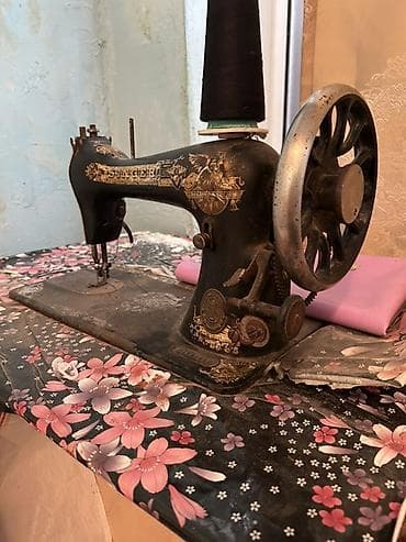 maṣın: Antik Singer pedallı tikiş maşını - Brend/model: Singer, klassik — 1