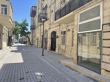 emircanda ev satisi: Yeni piyada yolu salinan Islam Seferli küçəsi ilə Dilarə Əliyeva — 5