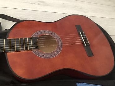 gitara satilir: Klassik akustik gitara + yumşaq çanta Gitara yenidir və cızığı rəng — 3