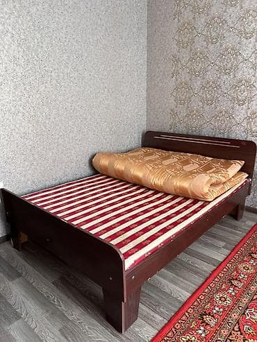 Taxt (iki nəfərlik) – taxta karkaslı - Material: tünd qoz rəngində lalafo.az -da Taxt (iki nəfərlik) – taxta karkaslı - Material: tünd qoz rəngində
