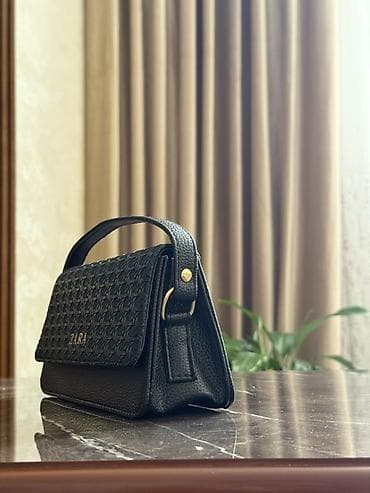 nike çanta: Çiyin çantası, Zara — 3