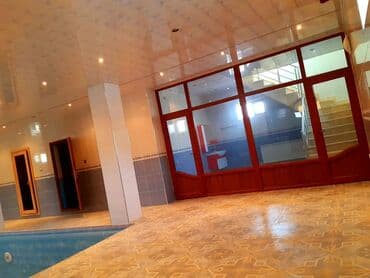 ev certiyojları: 6 otaqlı, 800 kv. m, Təmirsiz — 9