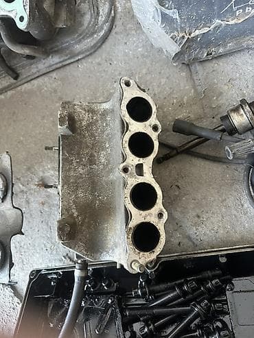 mercedes panel: Saipa 132 şit 5 eded disqi bir fara bir stop bezi zapcastlar var — 8