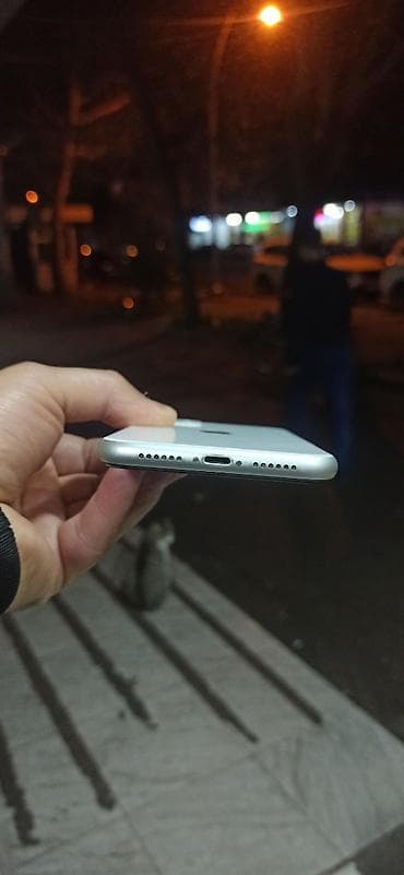 ucuz ıphone: IPhone 11, 128 GB, Ağ, Face ID — 5