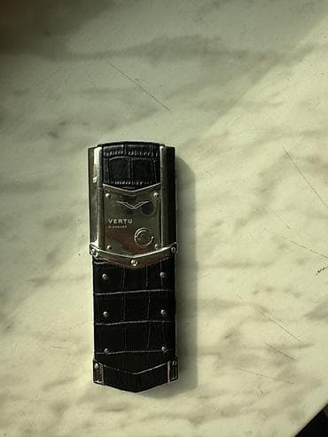 korpuslar: Vertu rəng - Qara, Düyməli — 2