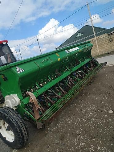 traktr satşı: Taxıl səpən aqreqat – mexaniki səpin üçün asılan tip - Traktora — 4