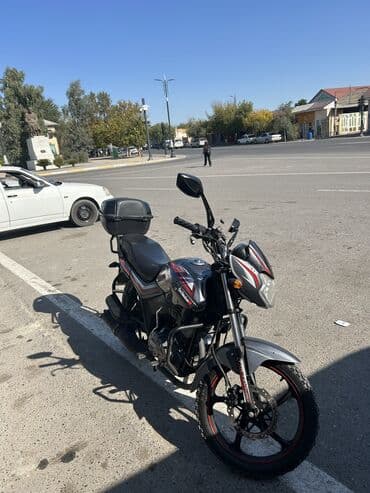 18 disk təkər: LIFAN - nnb, 150 sm3, 2024 il, 23 km — 3