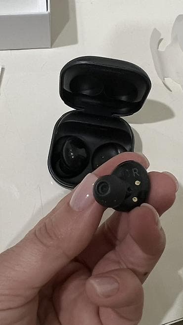 samsung not: Simsiz (Bluetooth) Qulaqcıqlar, Samsung, rəng - Qara — 4