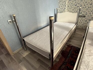 dikt satışı 2018: Təknəfərlik çarpayı, 2 tumba, Dolab, Komod, Rusiya, İşlənmiş — 2