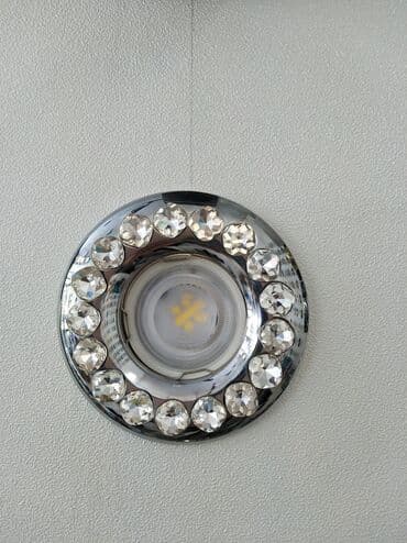 lamp: Dairəvi formalı, xrom örtüklü, bəzək daşları ilə əhatələnmiş — 1