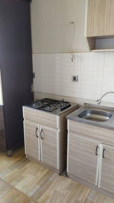 аренда квартир без посредников: Nizami rayonu,Xalqlar dostluğu metrosu yaxınlığı.5 mərtəbəli — 3