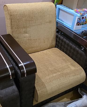 plastik qapi pencere kreditle: İşlənmiş, Klassik divan, 2 kreslo, Bazalı, Açılan — 4