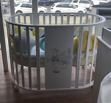 yellənən stol: Oğlan və qız üçün, Yumru, Beşik, Dəstsiz, Matrassız, Yellənmə mexanizmsiz — 1