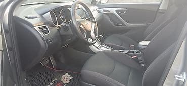islenmis hyundai avtomobilleri satisi: Hyundai Elantra sedan - Korpus: 4 qapılı sedan, gümüşü rəng - Kuzov — 9