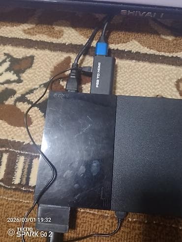 oyunların yazılması: Sony PlayStation 2 Slim (PS2) oyun konsolu işlək vəziyyətdə iki — 5