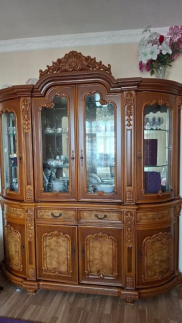 divan kohnə: Divan — 2