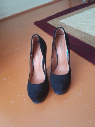 туфли новая не одевала не разу: Туфли, Размер: 37, цвет - Черный, Новый — 1