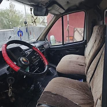 turbo.az yeni avtomobiller: Yükdaşıma üçün praktiki orta tonnajlı yük avtomobili - Korpus: metal — 4